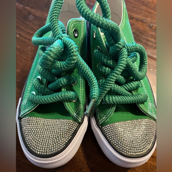 NEW Chosen steps green sparkly toes - Picture 4 of 8